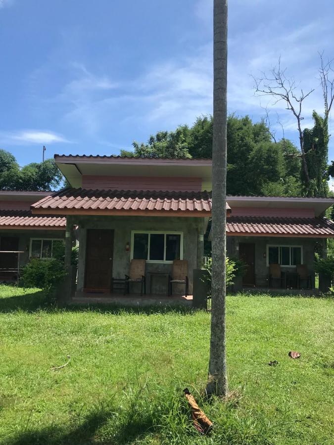 Bungalows@Maikhao 마이카오 비치 외부 사진